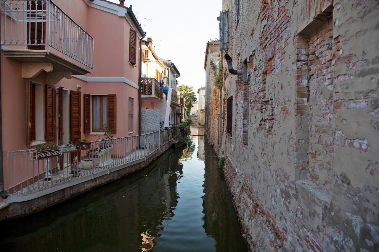 Le Terrazze Apartments Lido di Spina Luaran gambar