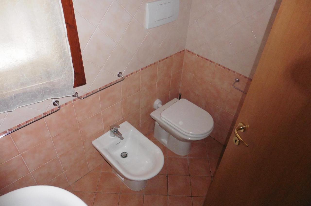 Le Terrazze Apartments Lido di Spina Luaran gambar