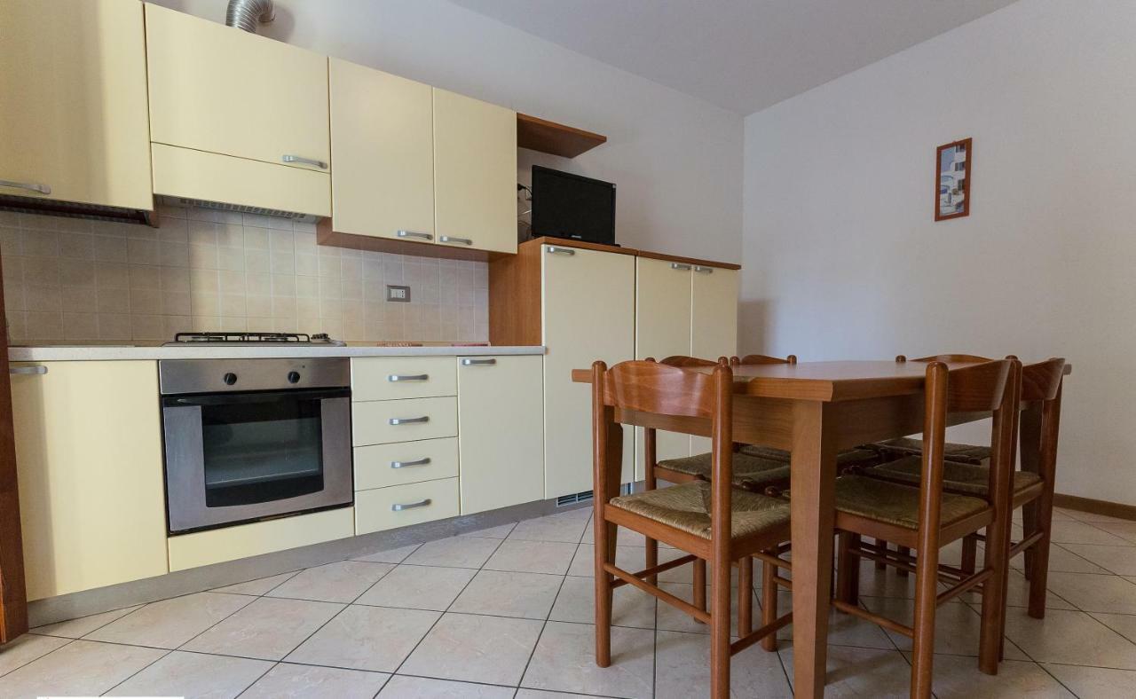 Le Terrazze Apartments Lido di Spina Luaran gambar
