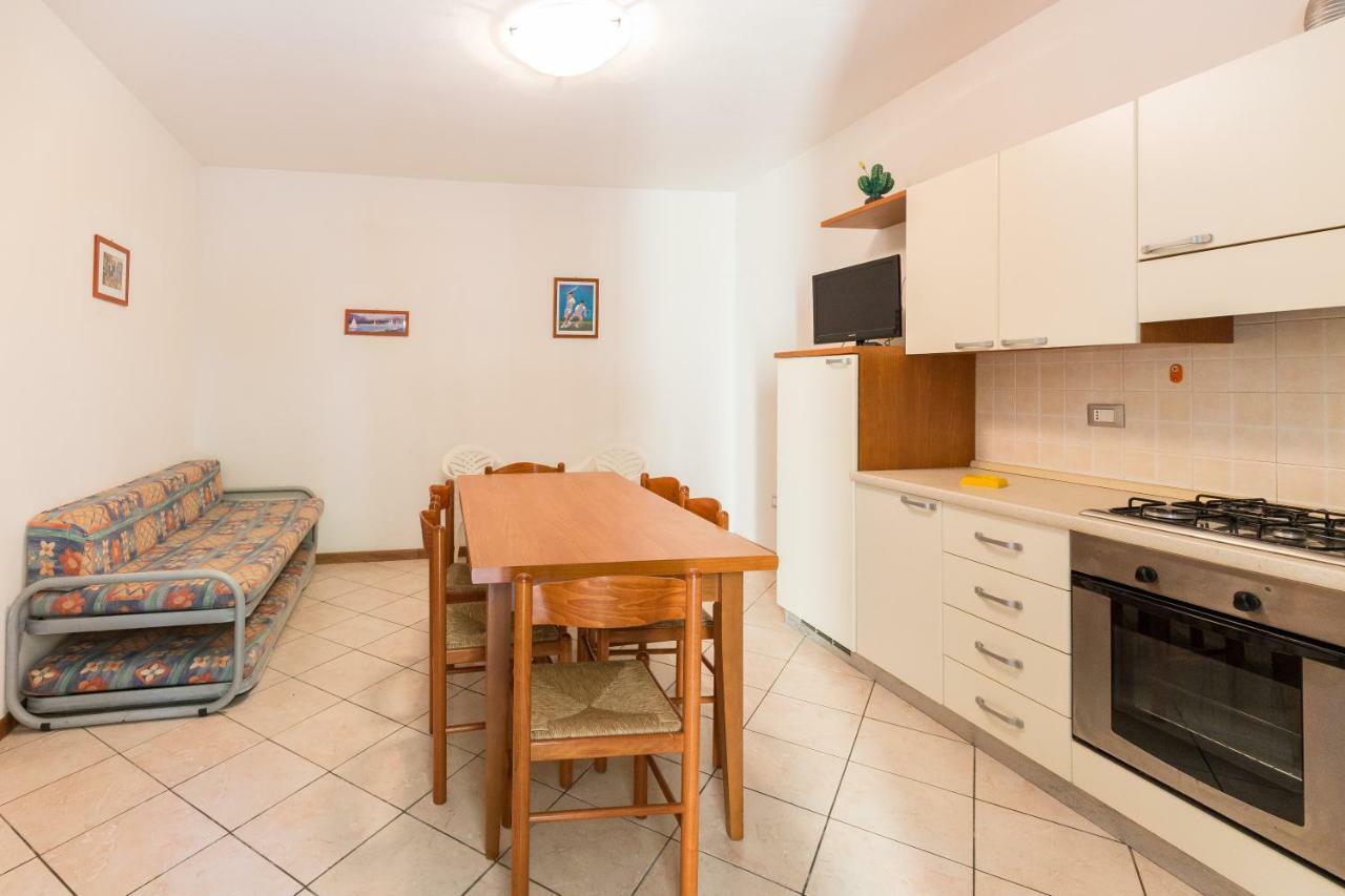 Le Terrazze Apartments Lido di Spina Luaran gambar