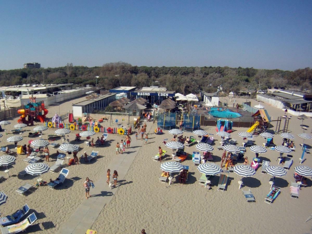 Le Terrazze Apartments Lido di Spina Luaran gambar