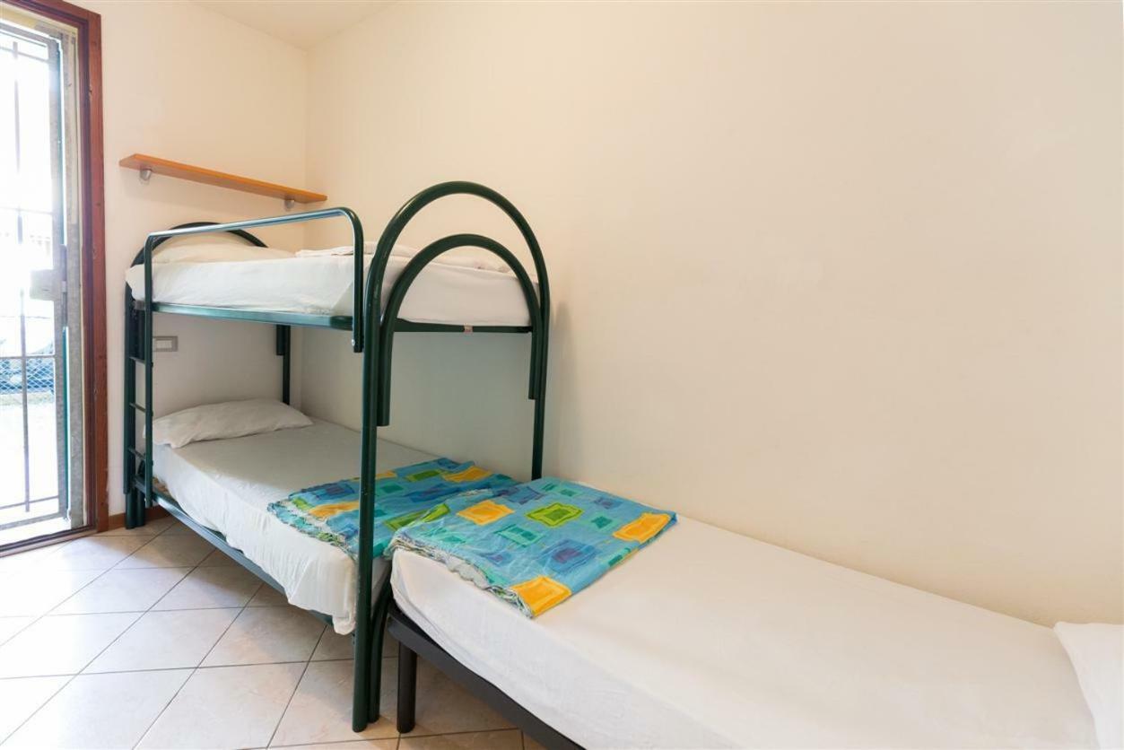 Le Terrazze Apartments Lido di Spina Luaran gambar