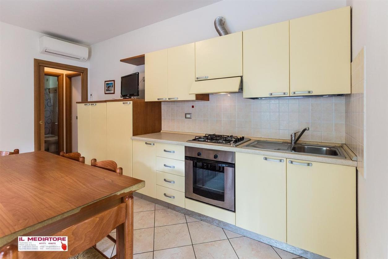 Le Terrazze Apartments Lido di Spina Luaran gambar
